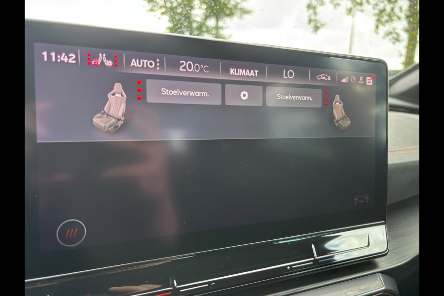 CUPRA Formentor 1.5 TSI Business Edition | Pano | Trekhaak | Apple Carplay | Sfeerverlichting | Stoel & Stuurverwarming