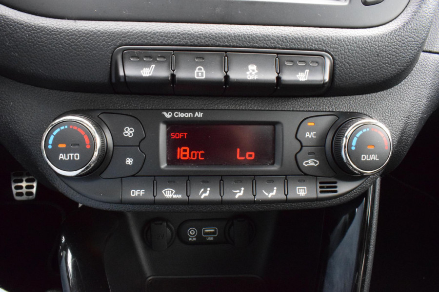 Kia cee'd Sportswagon 1.0 T-GDi GT-Line Summer Edition | Apple CarPlay | Pano | Stuur- en Stoelverwarming