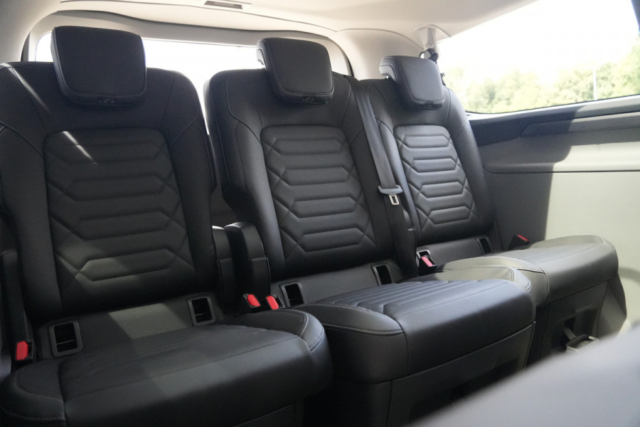 Ford Tourneo Custom 340 2.5 PHEV L2H1 Titanium X 232pk | ACC | Pano | B&O | Elek. schuifdeuren | 360 camera | Elek-Trekhaak | Prijs excl. BTW