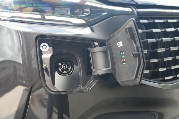 Ford Tourneo Custom 340 2.5 PHEV L2H1 Titanium X 232pk | ACC | Pano | B&O | Elek. schuifdeuren | 360 camera | Elek-Trekhaak | Prijs excl. BTW