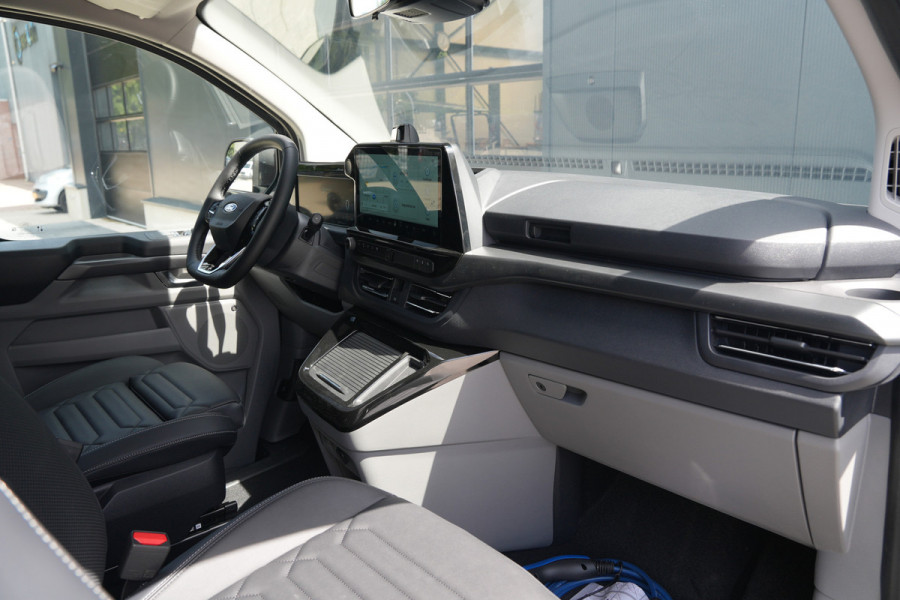 Ford Tourneo Custom 340 2.5 PHEV L2H1 Titanium X 232pk | ACC | Pano | B&O | Elek. schuifdeuren | 360 camera | Elek-Trekhaak | Prijs excl. BTW