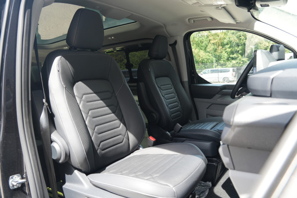 Ford Tourneo Custom 340 2.5 PHEV L2H1 Titanium X 232pk | ACC | Pano | B&O | Elek. schuifdeuren | 360 camera | Elek-Trekhaak | Prijs excl. BTW