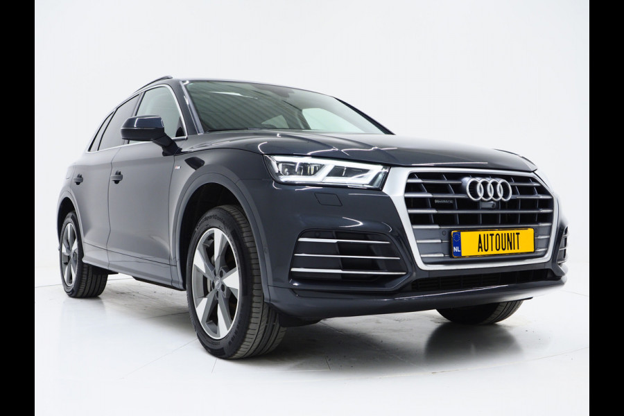 Audi Q5 50 TFSI e quattro S-Line | Panoramadak | Leder/Alcantara | Trekhaak | B&O Audio | Keyless | 360 | HUD
