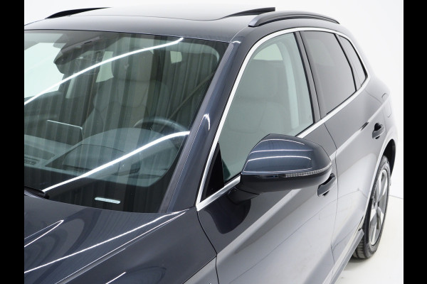 Audi Q5 50 TFSI e quattro S-Line | Panoramadak | Leder/Alcantara | Trekhaak | B&O Audio | Keyless | 360 | HUD
