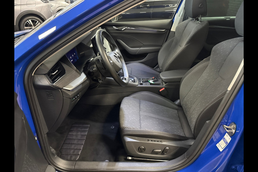 Škoda Octavia Combi 1.4 TSI iV PHEV style Business / panoramadak / stoel + stuur verwarming /
