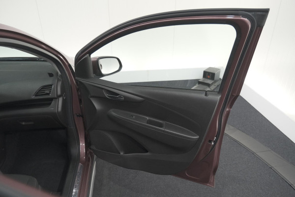 Opel KARL 1.0 Rocks Online Edition | Parkeersensoren | Apple Carplay | Airco | Cruise Control