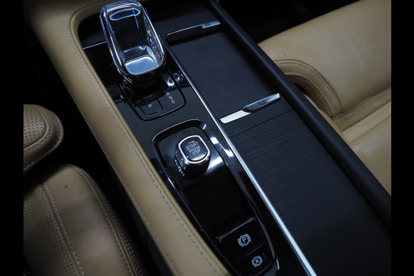 Volvo XC90 2.0 T8 Recharge AWD Ultimate 7P Long Range | Panoramadak | Trekhaak | Pilot Assist | Harman/kardon | Massage | HUD | Keyless