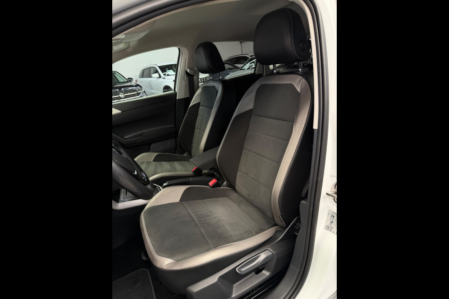 Volkswagen Polo 1.0 TSI Highline CarPlay LED