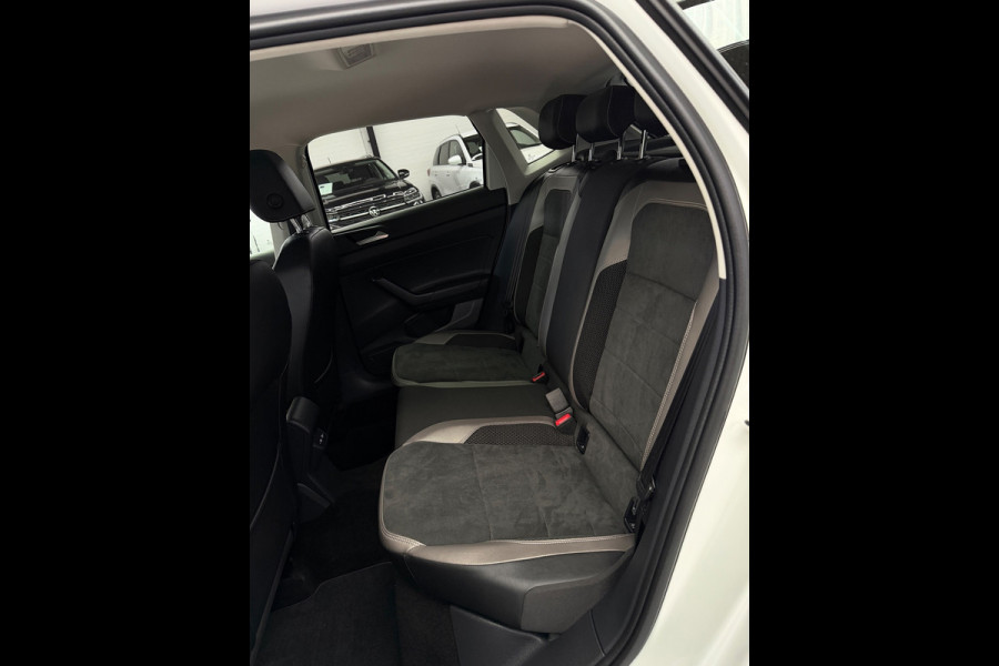 Volkswagen Polo 1.0 TSI Highline CarPlay LED