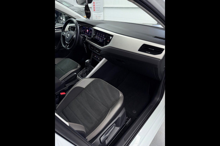 Volkswagen Polo 1.0 TSI Highline CarPlay LED