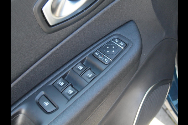 Renault Captur 1.3 TCe Intens | Camera | Trekhaak | 130 PK | Android | Dealeronderhouden | NL-Auto |