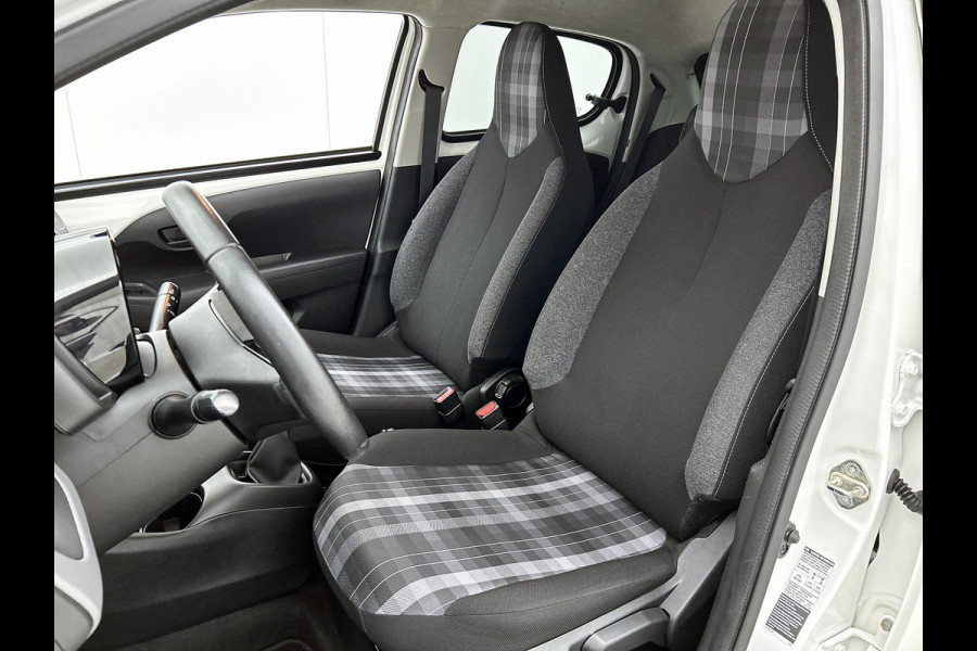 Peugeot 108 1.0 e-VTi Active | LM VELGEN | DEALER ONDERHOUDEN | ELEKTR. SPIEGELS + RAMEN | AIRCO | BLUETOOTH