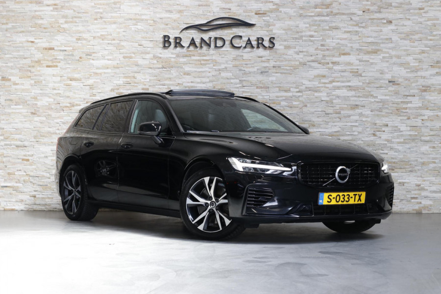 Volvo V60 2.0 T8 Twin Engine AWD R-Design | Adaptive cruise | Trekhaak | Stoelverw. V+A | Carplay | Dodehoek assistentie |