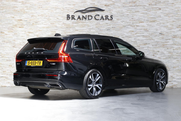 Volvo V60 2.0 T8 Twin Engine AWD R-Design | Adaptive cruise | Trekhaak | Stoelverw. V+A | Carplay | Dodehoek assistentie |