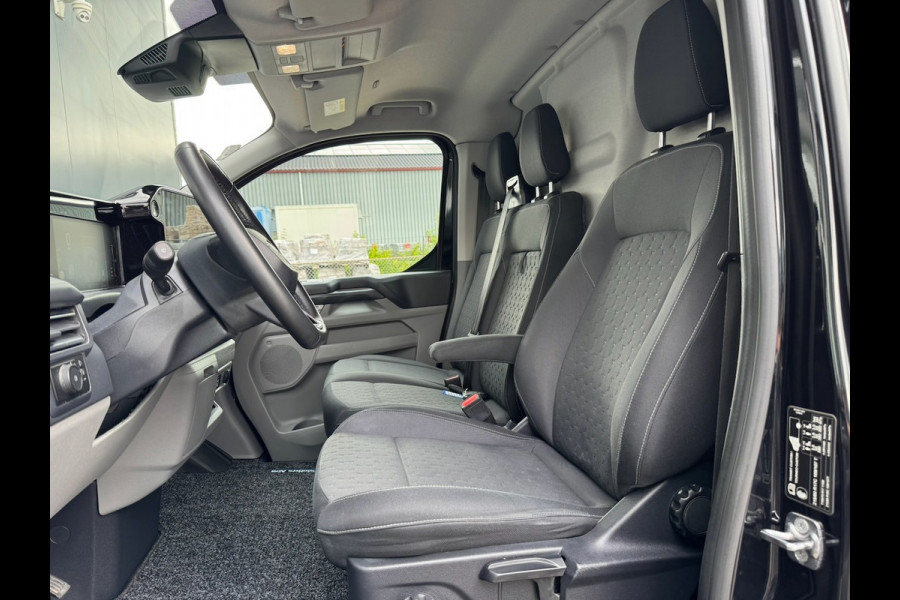 Ford Transit Custom 2.0 TDCI 136pk L2H1 Limited AUT | L+R SCHUIF | Elektr. Trekhaak | Navi | CarPlay | 17 inch | GARANTIE 2029