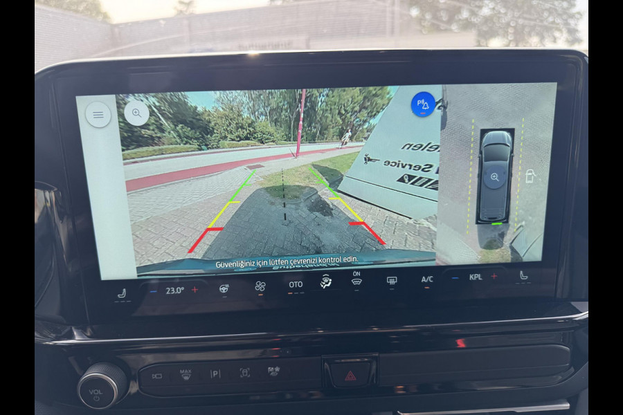 Ford Tourneo Custom 340 2.5 PHEV L2H1 Titanium X 233pk ZUID | 16-weg elek. AGR-stoel | Handsfree elek. dubbele zijschuifdeuren | Panoramadak | 15 B&O speaker | Inklapbare trekhaak | Verwarmbaar stuurwiel | Verwarmbare en elek. verstelbare stoelen tweede zitrij | Draadloos opladen | Prijs ex. BTW incl. BPM |  Prijs Incl. BTW en BPM 70.400