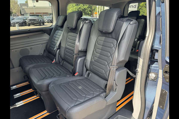 Ford Tourneo Custom 340 2.5 PHEV L2H1 Titanium X 233pk ZUID | 16-weg elek. AGR-stoel | Handsfree elek. dubbele zijschuifdeuren | Panoramadak | 15 B&O speaker | Inklapbare trekhaak | Verwarmbaar stuurwiel | Verwarmbare en elek. verstelbare stoelen tweede zitrij | Draadloos opladen | Prijs ex. BTW incl. BPM |  Prijs Incl. BTW en BPM 70.400