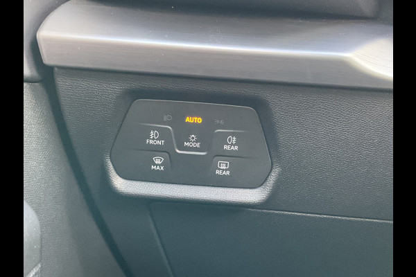 Seat Leon Sportstourer 1.4 TSI 259pk eHybrid PHEV FR Pano.dak Stoelverw. Plug-in