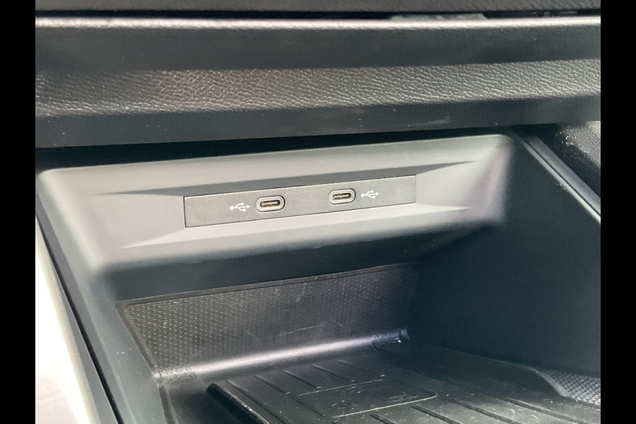 Seat Leon Sportstourer 1.4 TSI 259pk eHybrid PHEV FR Pano.dak Stoelverw. Plug-in