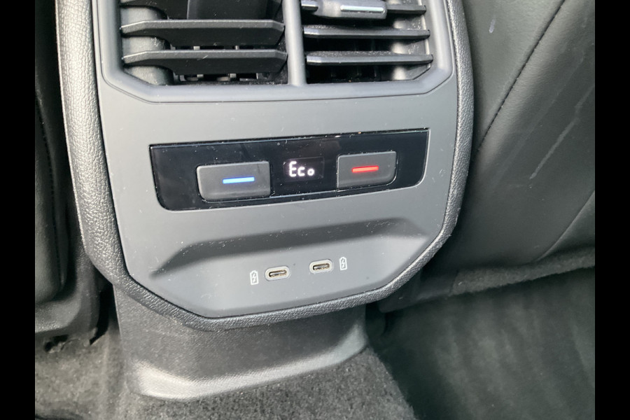 Seat Leon Sportstourer 1.4 TSI 259pk eHybrid PHEV FR Pano.dak Stoelverw. Plug-in