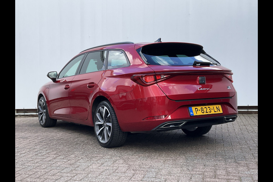 Seat Leon Sportstourer 1.4 TSI 259pk eHybrid PHEV FR Pano.dak Stoelverw. Plug-in