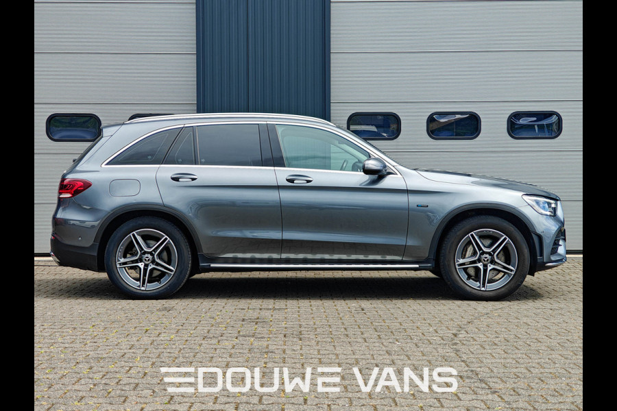 Mercedes-Benz GLC 300e 4MATIC Panorama Luchtvering Trekhaak