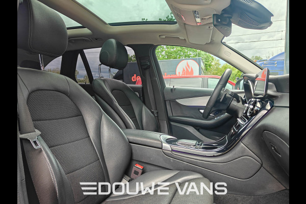 Mercedes-Benz GLC 300e 4MATIC Panorama Luchtvering Trekhaak