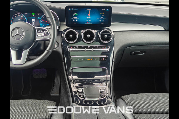 Mercedes-Benz GLC 300e 4MATIC Panorama Luchtvering Trekhaak