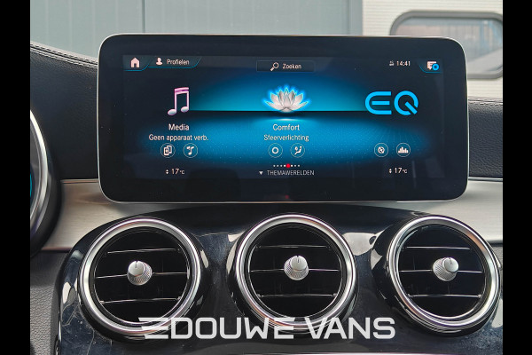 Mercedes-Benz GLC 300e 4MATIC Panorama Luchtvering Trekhaak