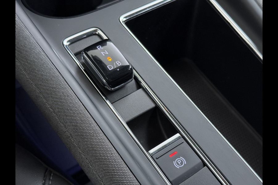 Škoda ENYAQ iV 80 Trekhaak SOH 95% Warmtepomp Adap.Cruise 3-Zone Ecc 360°Camera Stuur+Stoelverwarming Navi Ecc Pdc Draadloze telefoonlader Keyless Privacy Glas Lmv Led Apple Carplay Android Auto DAB P-Assist Dodehoek detectie File Asist 1.000KG Trekgewicht Origineel Nederlandse Auto