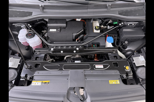 Škoda ENYAQ iV 80 Trekhaak SOH 95% Warmtepomp Adap.Cruise 3-Zone Ecc 360°Camera Stuur+Stoelverwarming Navi Ecc Pdc Draadloze telefoonlader Keyless Privacy Glas Lmv Led Apple Carplay Android Auto DAB P-Assist Dodehoek detectie File Asist 1.000KG Trekgewicht Origineel Nederlandse Auto