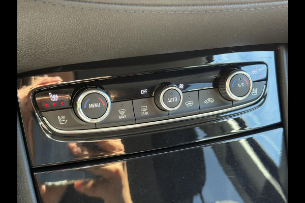 Opel Grandland X 1.2 Turbo Innovation 1e Eigenaar,360°Camera,Carplay,Navi,Leder,Stoelverw-Koeling,Stuurverw,Pdc V+A,Dodehoek,Rijstrooksensor,Elekt.Stoelen,Keyless,Dealer Onderhouden,6 Bak,D-riem vv in 2022,Apk tot 10-2026