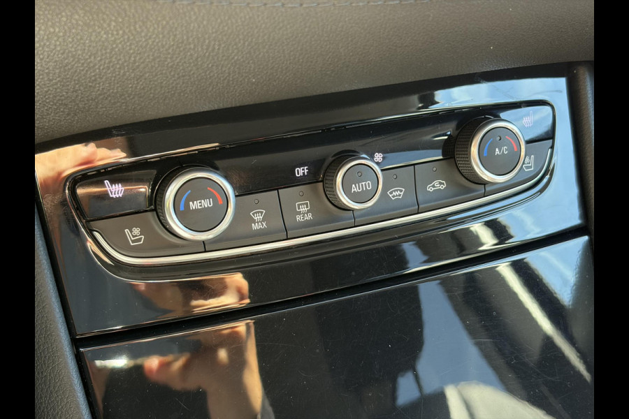Opel Grandland X 1.2 Turbo Innovation 1e Eigenaar,360°Camera,Carplay,Navi,Leder,Stoelverw-Koeling,Stuurverw,Pdc V+A,Dodehoek,Rijstrooksensor,Elekt.Stoelen,Keyless,Dealer Onderhouden,6 Bak,D-riem vv in 2022,Apk tot 10-2026