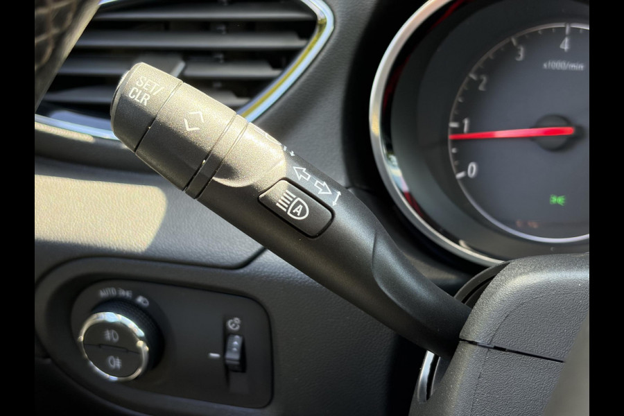 Opel Grandland X 1.2 Turbo Innovation 1e Eigenaar,360°Camera,Carplay,Navi,Leder,Stoelverw-Koeling,Stuurverw,Pdc V+A,Dodehoek,Rijstrooksensor,Elekt.Stoelen,Keyless,Dealer Onderhouden,6 Bak,D-riem vv in 2022,Apk tot 10-2026