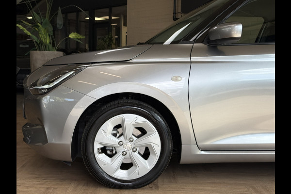 Suzuki Swift 1.2 Style Smart Hybrid Navi | Camera | 16" | Stoelverwarming | ACC | Dodehoek |