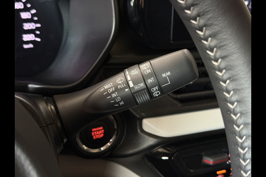 Suzuki Swift 1.2 Style Smart Hybrid Navi | Camera | 16" | Stoelverwarming | ACC | Dodehoek |
