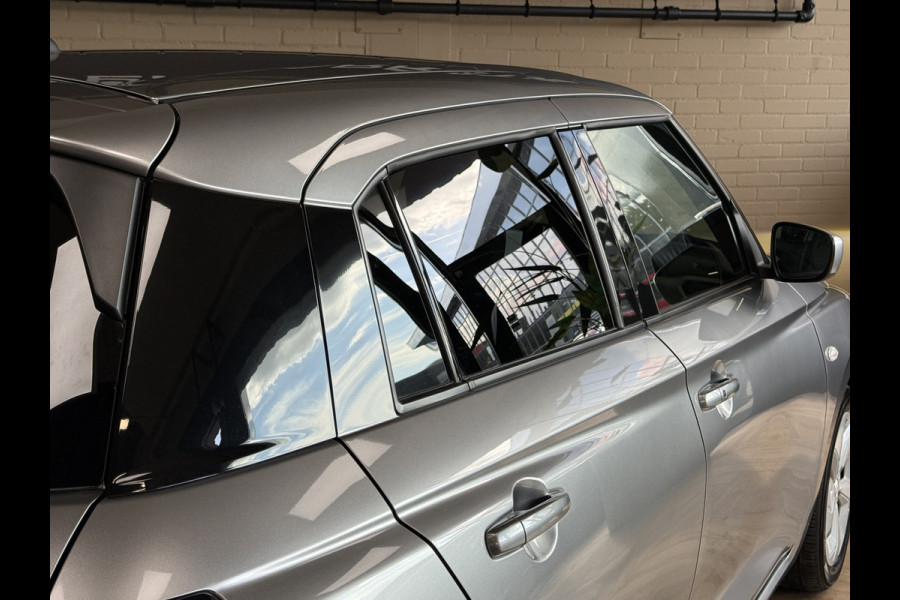 Suzuki Swift 1.2 Style Smart Hybrid Navi | Camera | 16" | Stoelverwarming | ACC | Dodehoek |