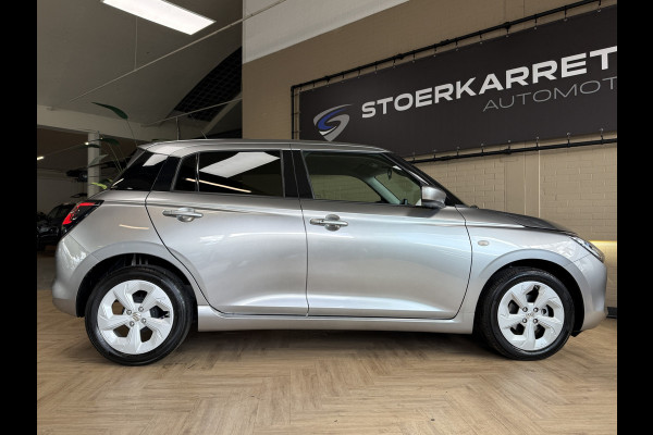 Suzuki Swift 1.2 Style Smart Hybrid Navi | Camera | 16" | Stoelverwarming | ACC | Dodehoek |