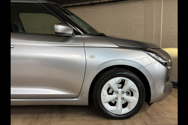 Suzuki Swift 1.2 Style Smart Hybrid Navi | Camera | 16" | Stoelverwarming | ACC | Dodehoek |