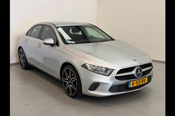 Mercedes-Benz A-Klasse 180 Limousine / 20" LM / Stoelverwarming