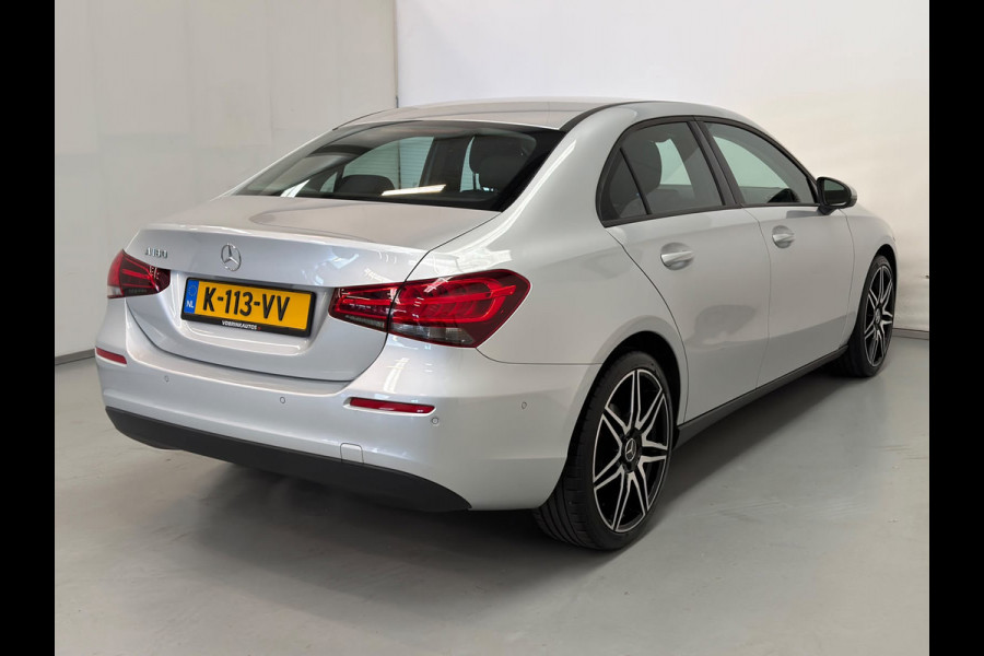 Mercedes-Benz A-Klasse 180 Limousine / 20" LM / Stoelverwarming