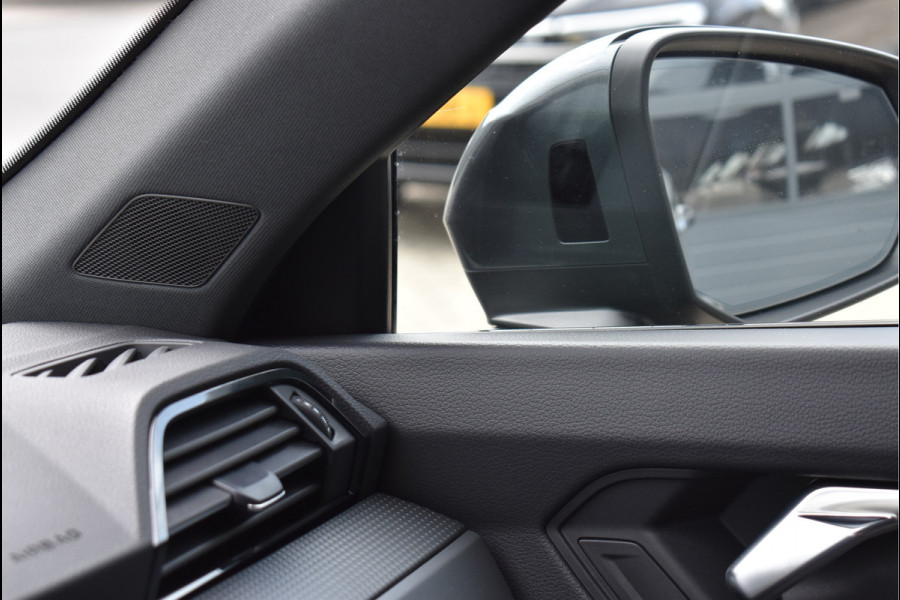 Audi Q3 Sportback 45 TFSI e S-Line 245 Pk Pano Vol Leder 360 Camera Matrix HD Keyless Sfeer 20 Inch