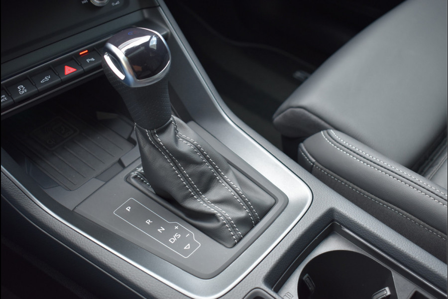 Audi Q3 Sportback 45 TFSI e S-Line 245 Pk Pano Vol Leder 360 Camera Matrix HD Keyless Sfeer 20 Inch