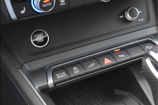 Audi Q3 Sportback 45 TFSI e S-Line 245 Pk Pano Vol Leder 360 Camera Matrix HD Keyless Sfeer 20 Inch