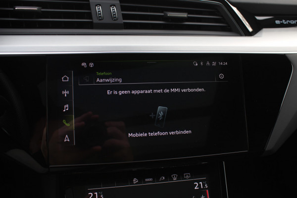Audi e-tron 50 quattro S edition 71 kWh / SoH 91,5% / Panoramadak / Camera / Head-up / B&O / Luchtvering / 20'' / Matrix LED / CarPlay / Stoelverwarming / DAB / ACC