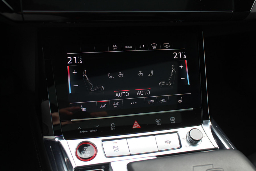 Audi e-tron 50 quattro S edition 71 kWh / SoH 91,5% / Panoramadak / Camera / Head-up / B&O / Luchtvering / 20'' / Matrix LED / CarPlay / Stoelverwarming / DAB / ACC
