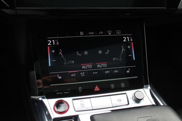 Audi e-tron 50 quattro S edition 71 kWh / SoH 91,5% / Panoramadak / Camera / Head-up / B&O / Luchtvering / 20'' / Matrix LED / CarPlay / Stoelverwarming / DAB / ACC