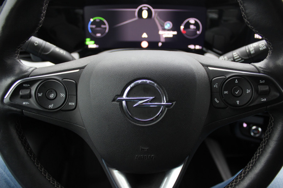 Opel Mokka Electric Level 5 50 kWh / Camera / CarPlay / Keyless / Sfeerverlichting / 18'' / Stoel+Stuurverwarming / Dodehoek / DAB / ACC / Warmtepomp