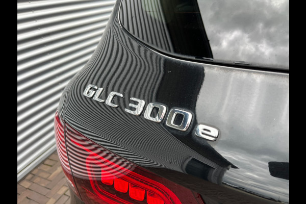 Mercedes-Benz GLC 300e 4MATIC Business Solution
