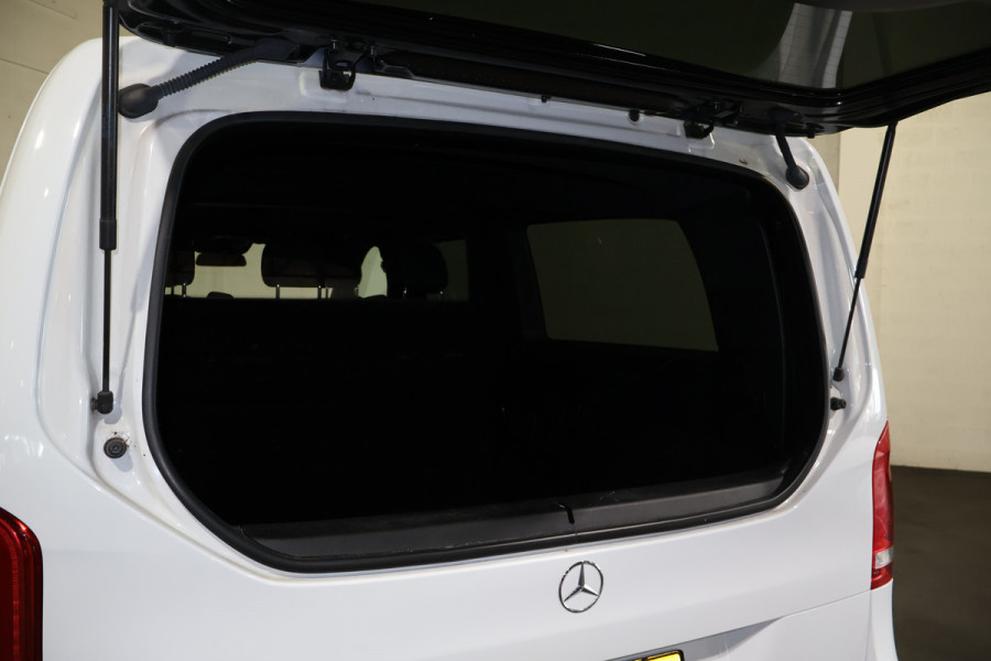 Mercedes-Benz V-Klasse 300d Extra Lang DC Avantgarde Edition AMG